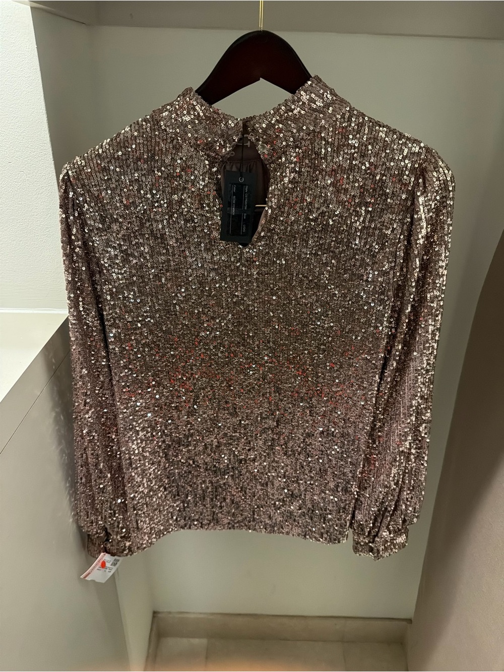 Rose Gold Sequin Mock Neck Blouse Long Sleeve Puff Sleeve Top NWT Large - Picture 2 of 2